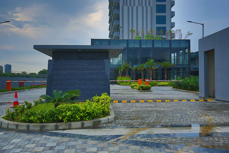 Paras Square - other